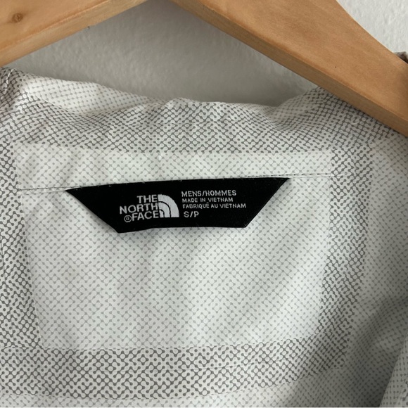 DryVent Rain Coat/Rain Jacket by The North Face | Men’s Small - Picture 5 of 6